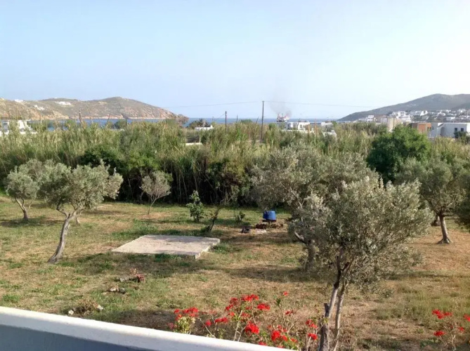 ELEFTHERIA rooms
