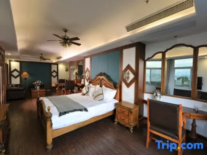 Presidential Suite