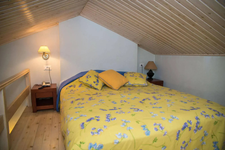 Maritsas Hotel & Suites