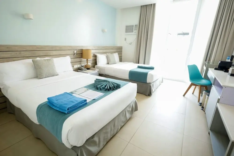 Deluxe Double room with balcony and with pool view