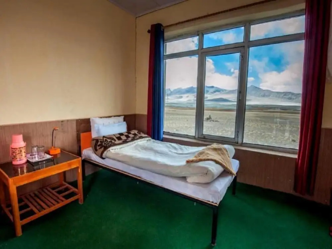 Hotel Tsokar