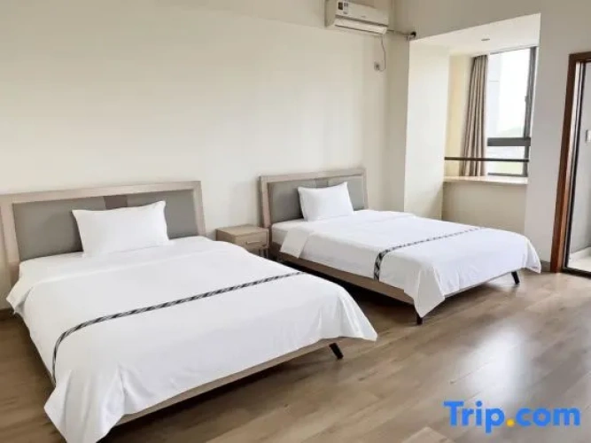 Triple Suite