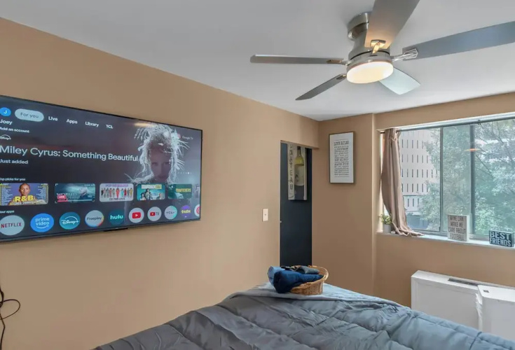 Lux 2BR Condo w/ King Beds DTWN