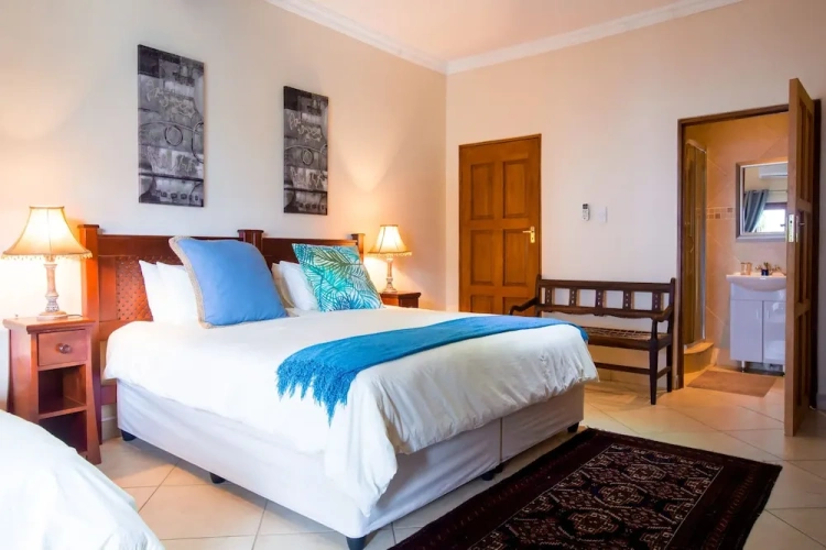 Luxury Triple room