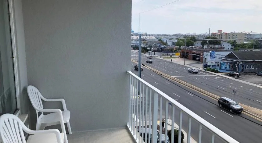 Beachcomber Motel