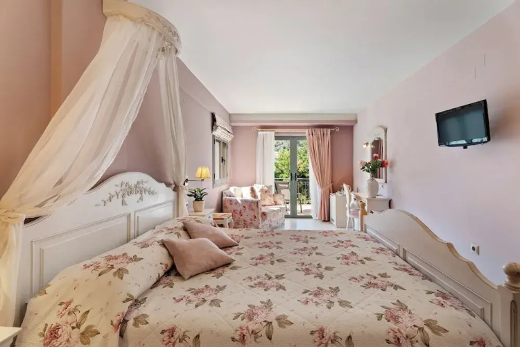Aerinon Guesthouse