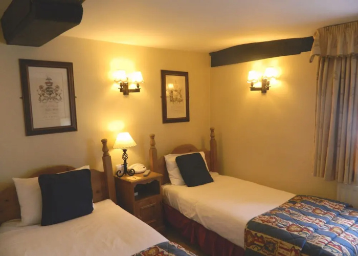 Black Horse Inn
