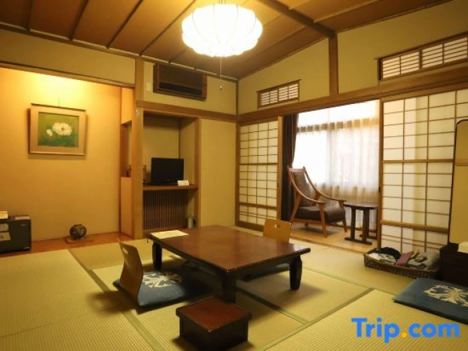 Standard room with city view