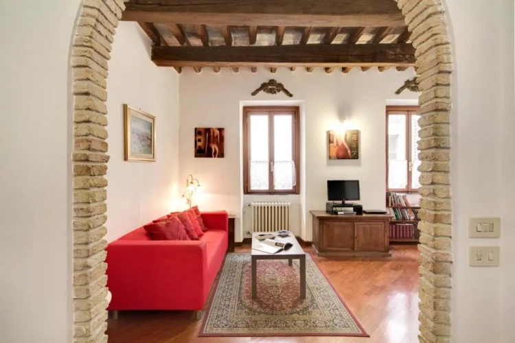 2 Bedrooms Cottage