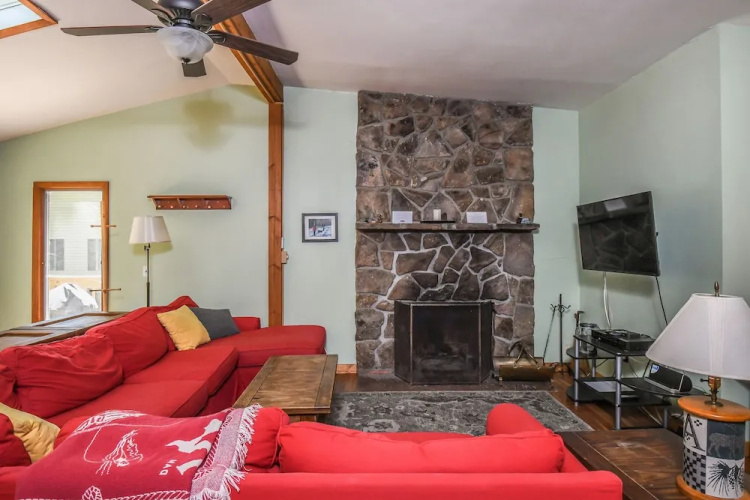 Golden Retreat 3 Bedroom House