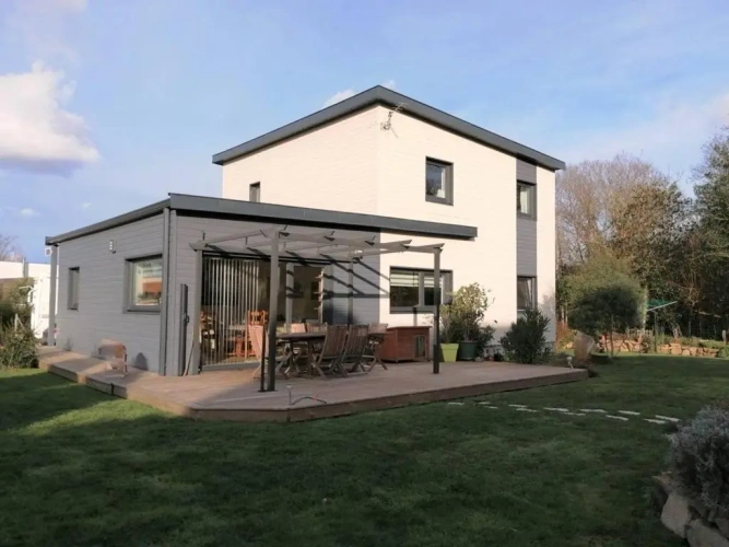 2 Bedrooms Cottage