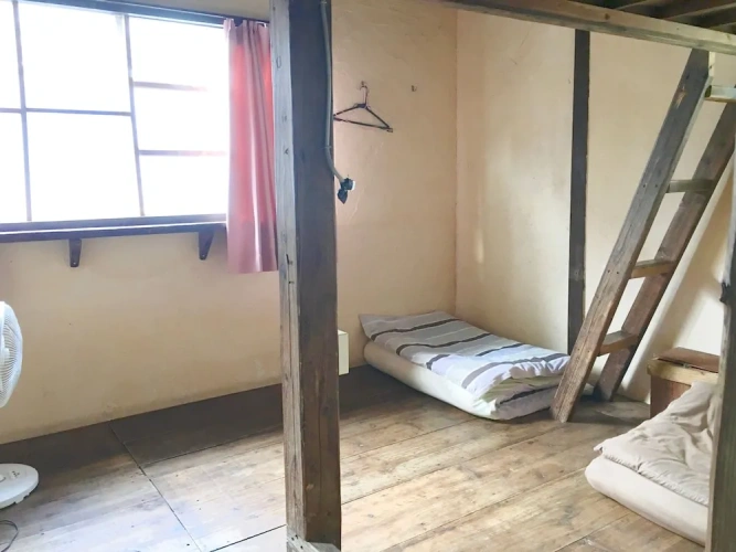 Bed in Dorm (female dorm)