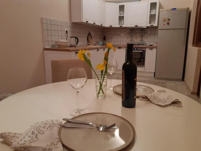 3 Bedrooms Apartment