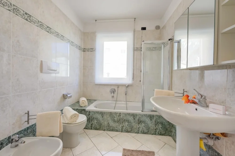 2 Bedrooms Family Apartment