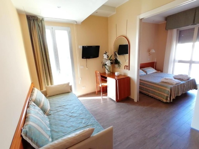 Superior Quadruple room