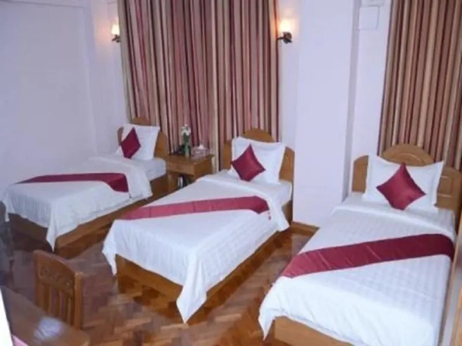 Standard Double room with view