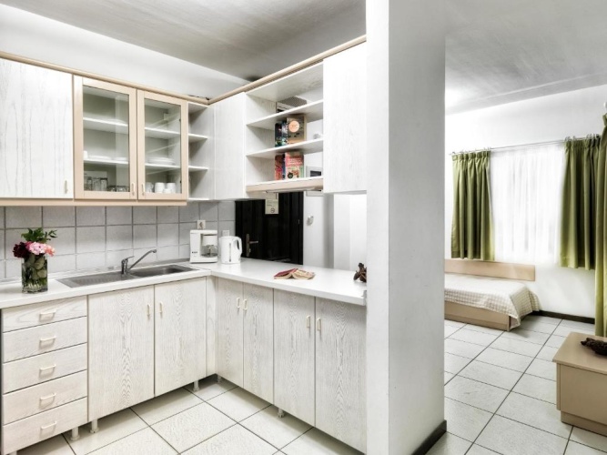 2 Bedrooms Apartment