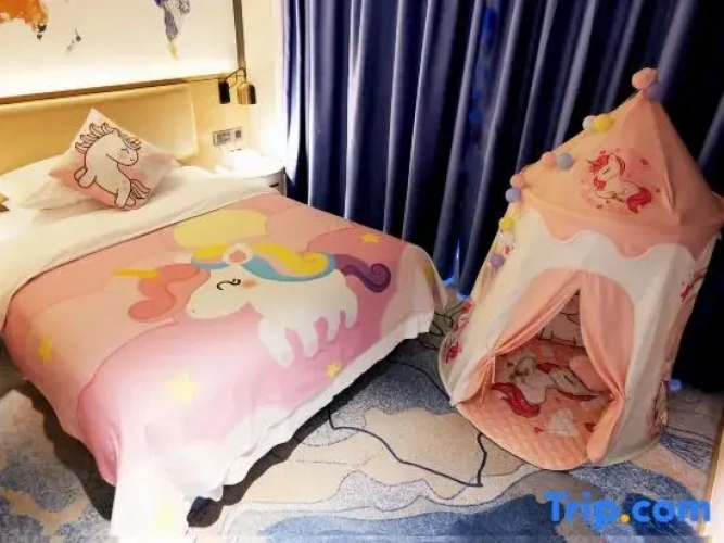 1 Bedroom Suite