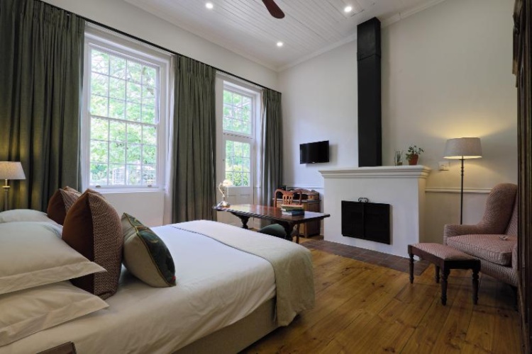 Standard Double room with garden view