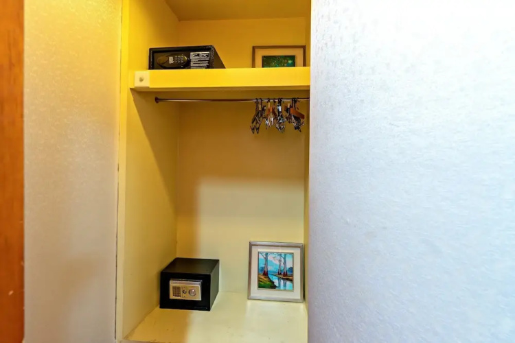 Mahattan Apartment