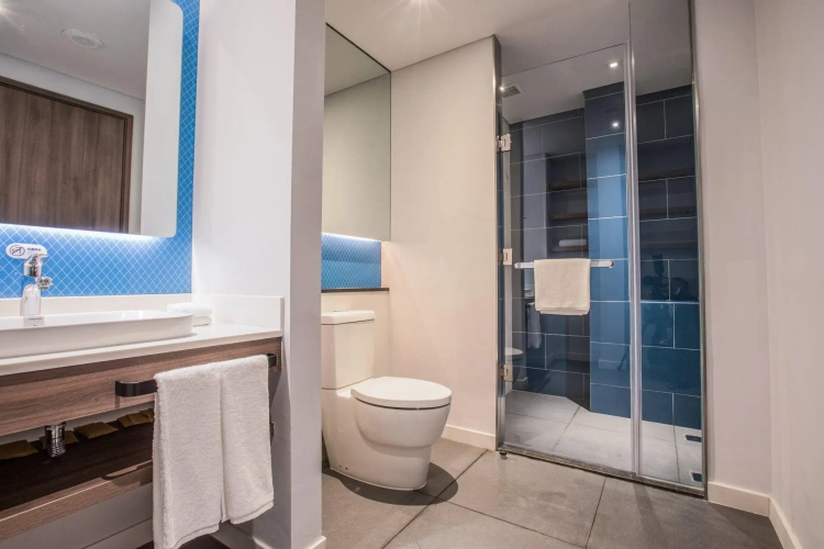 Standard Double room with lake view