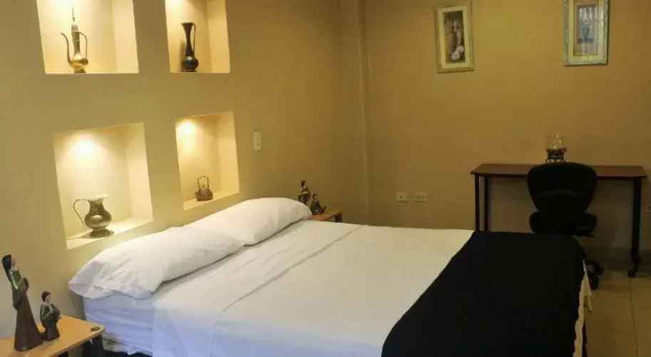 El Patio Suites I