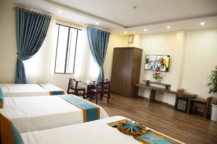 city hotel
