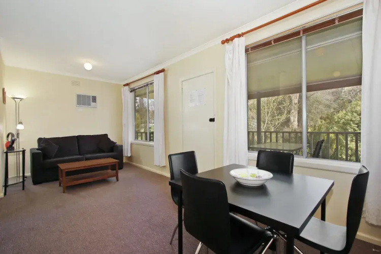Snowstream Riverside Apartments - Unit 2
