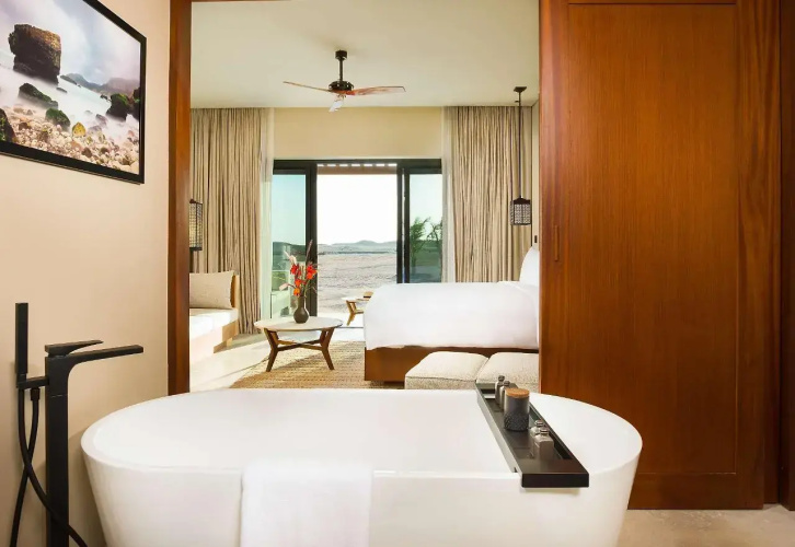 Alila Hinu Bay