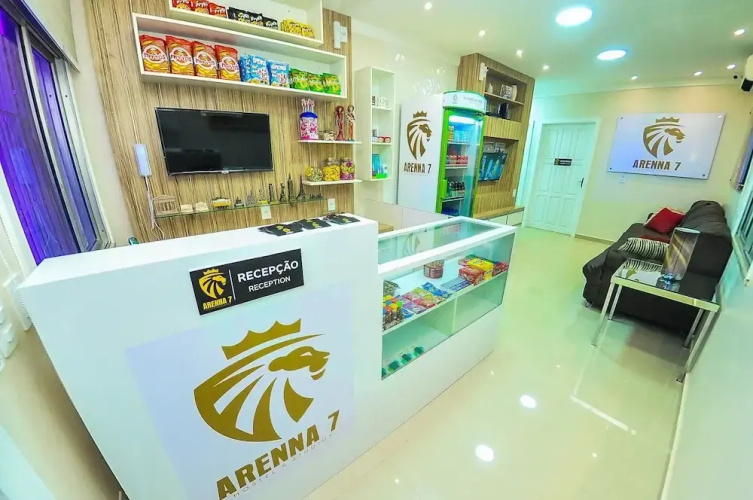 Arenna 7 Hostel & Studios