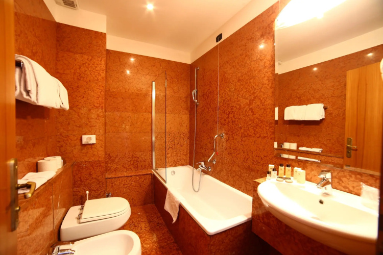 Hotel Europa photo 9