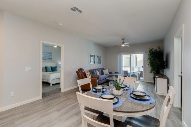 Resort Poolside Two Bedroom + Office and 2 Masters! 30 Night Minimum! by Redawning