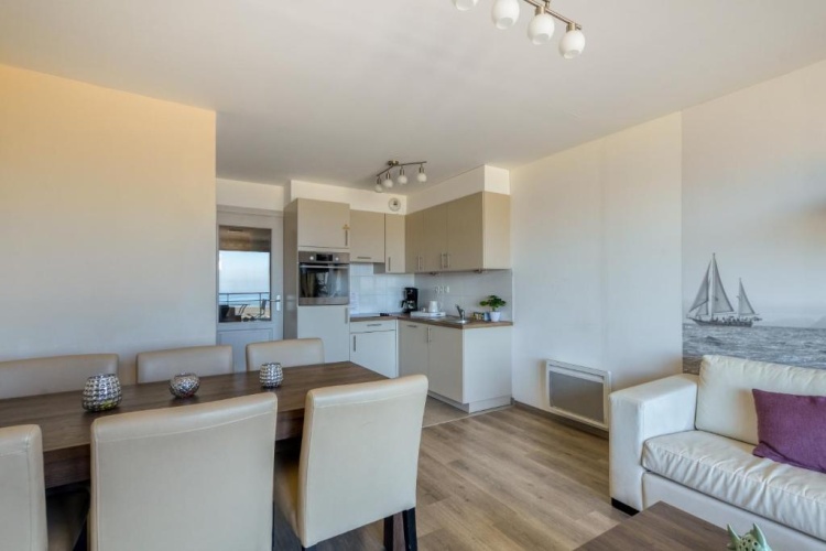 2 Bedrooms Double Apartment