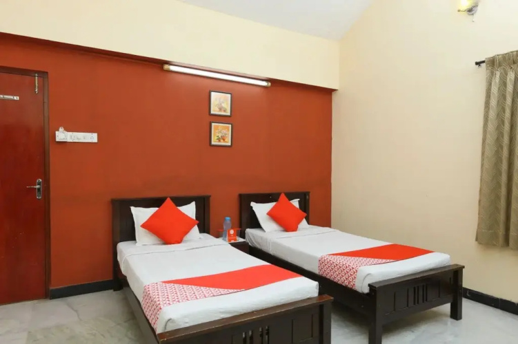 OYO 20006 SilverKey T Nagar