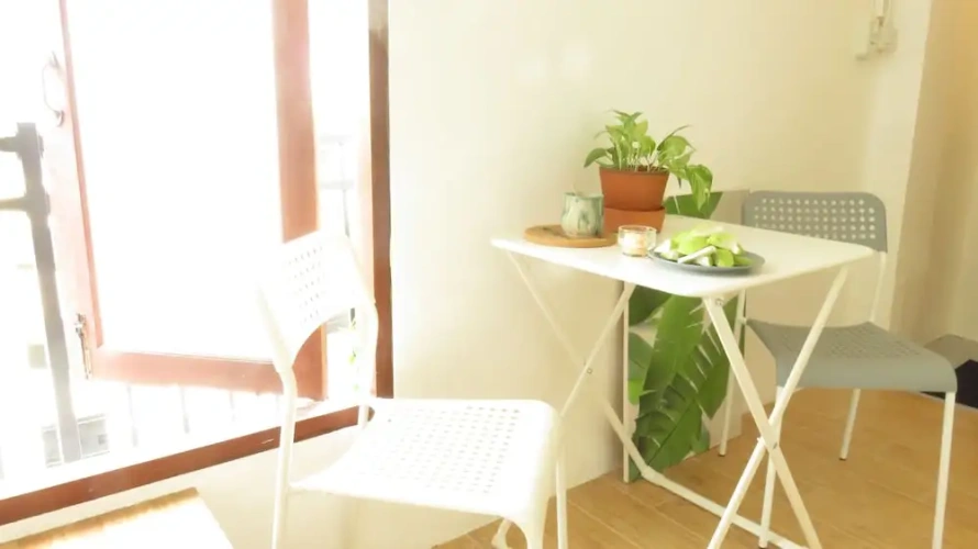Standard Single Studio