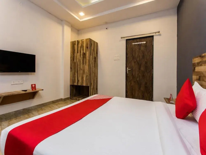 OYO 15743 Hotel Namaste