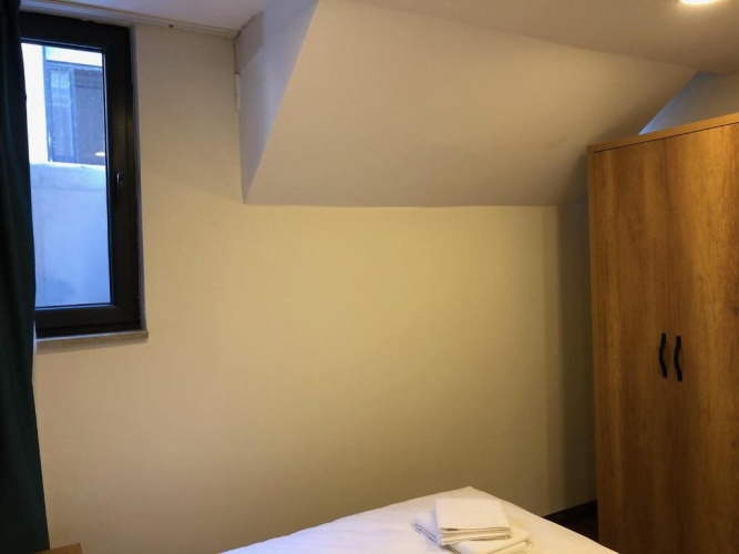 Standard Twin Basement room