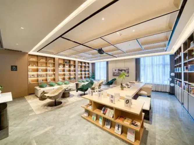 Atour Hotel