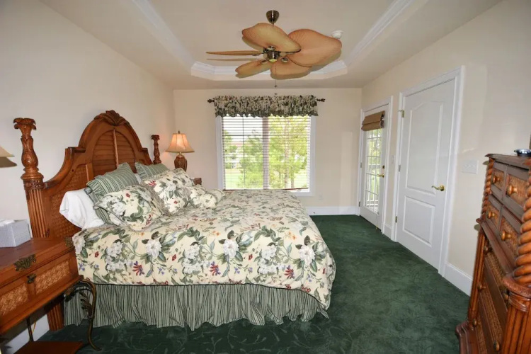 Edgewater Apartment 437