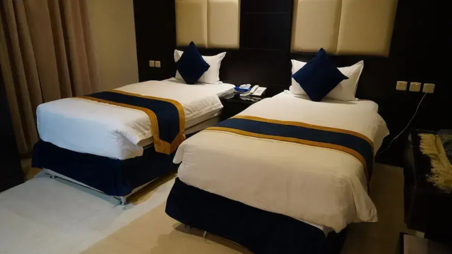 Dana Hotel Suites