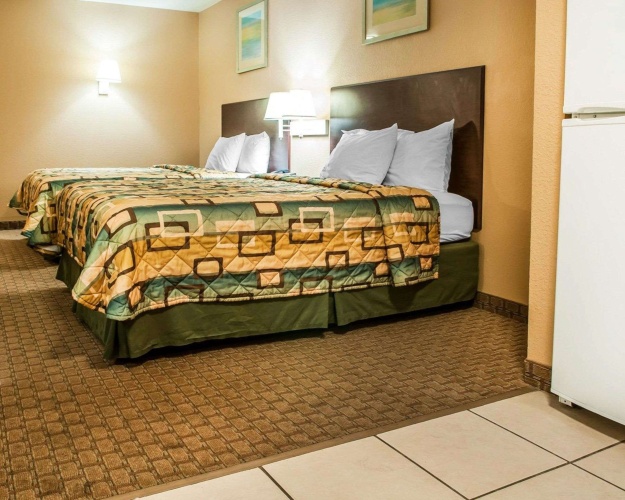 Standard Quadruple room