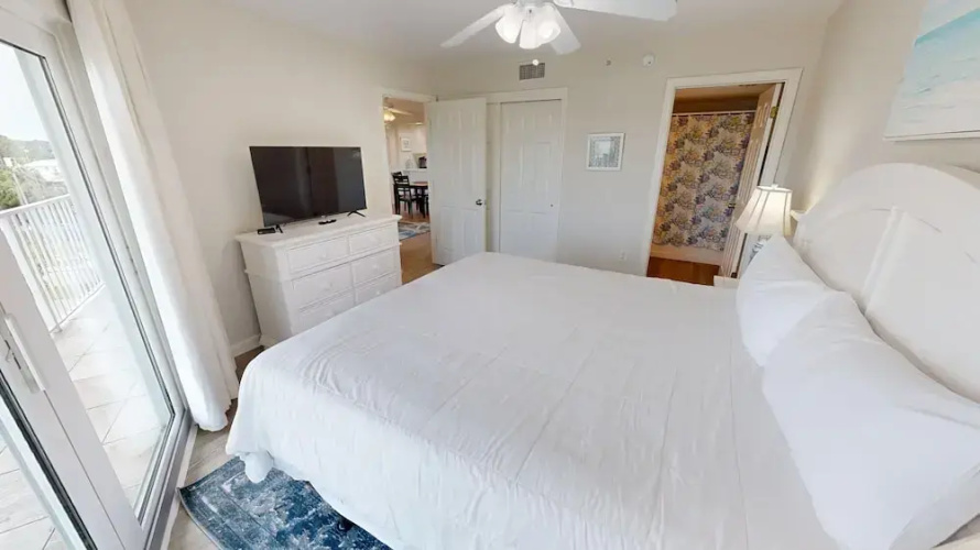 Seacrest 515b 2 Bedroom Condo by RedAwning