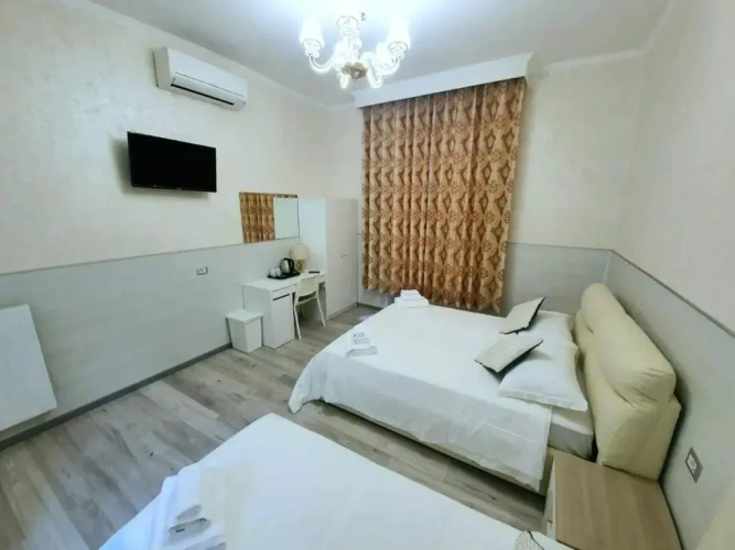 Luxury Triple room