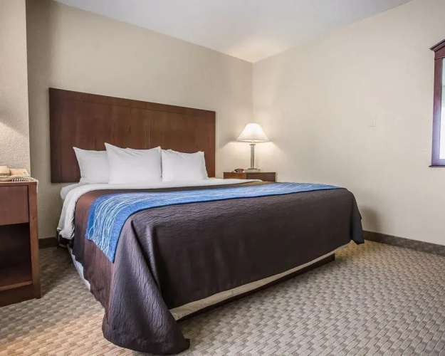 Quality Inn & Suites