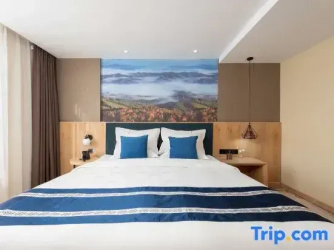 Deluxe Double Suite