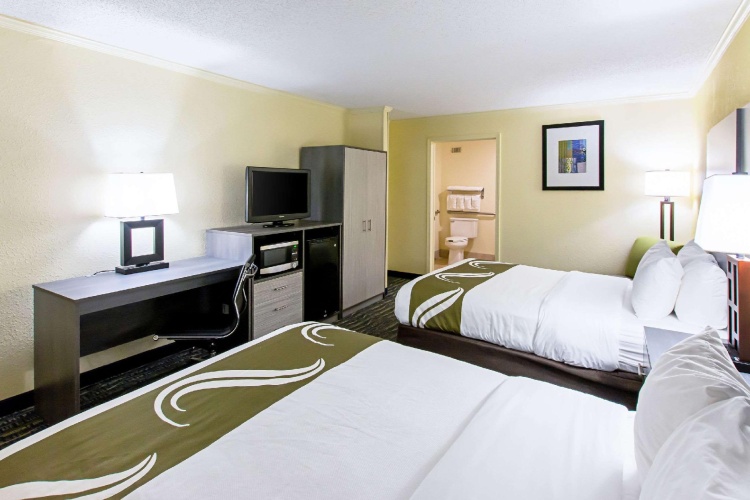 Standard Quadruple room