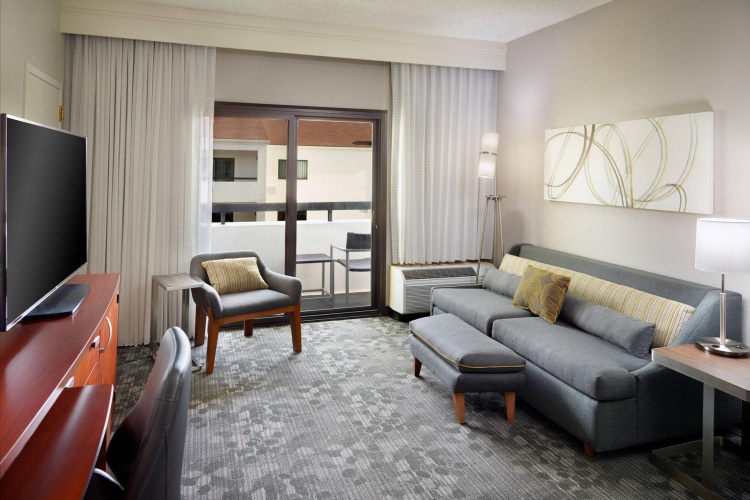 Double Suite