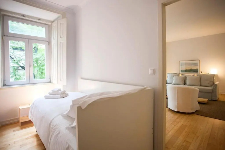 Lovelystay Elegance And Charm