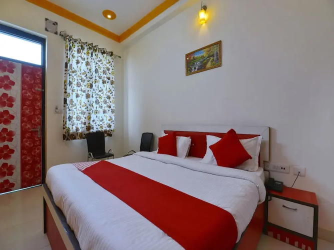 OYO 12505 Hotel MJ