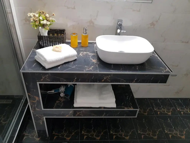 Elegance S&R